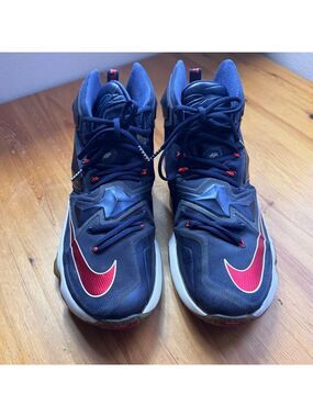 Nike LeBron 13 Navy and Red Sneakers size 11.5 mens